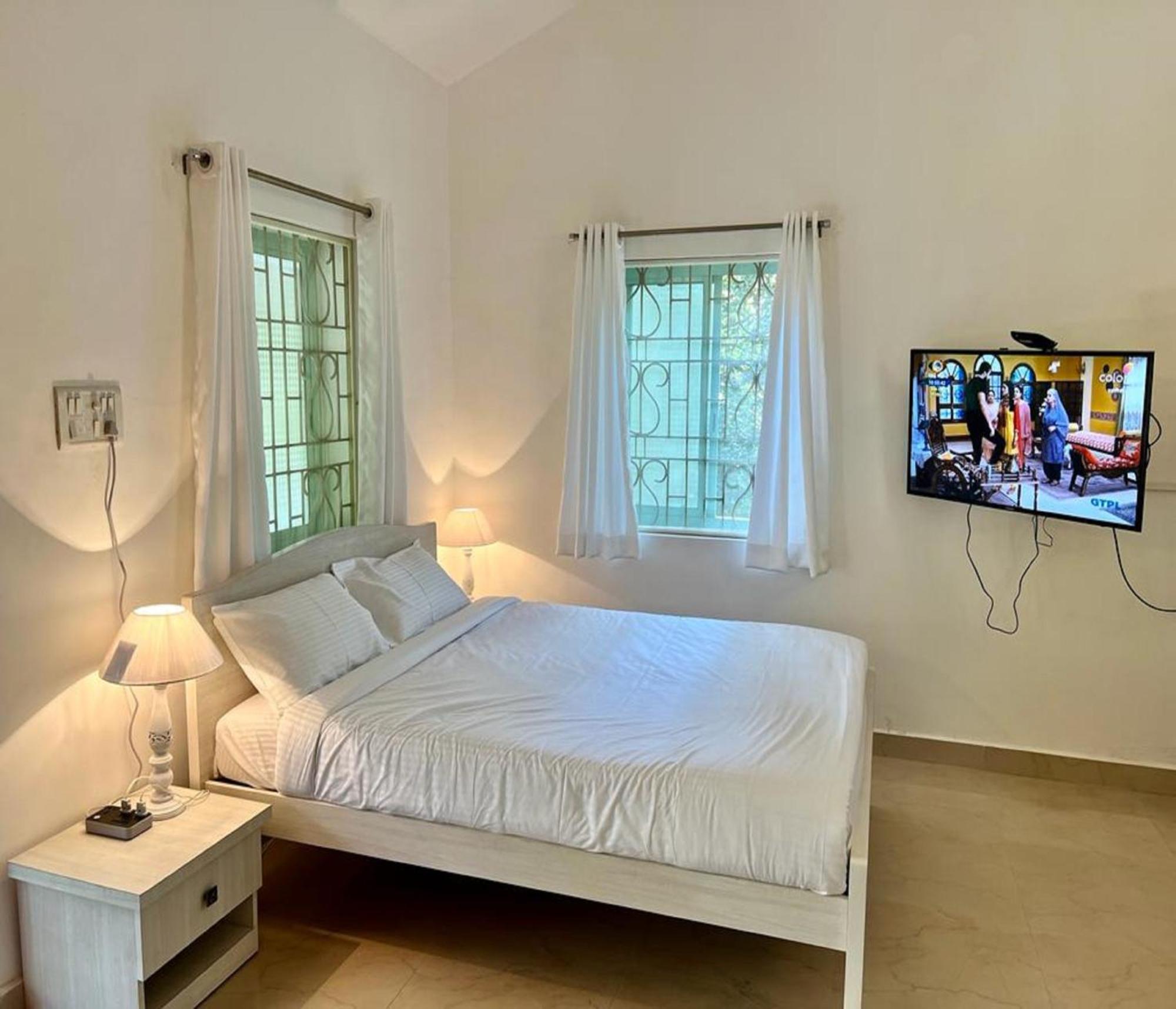 Lar Amorosa Boutique Hotel - Goa Calangute Exteriör bild