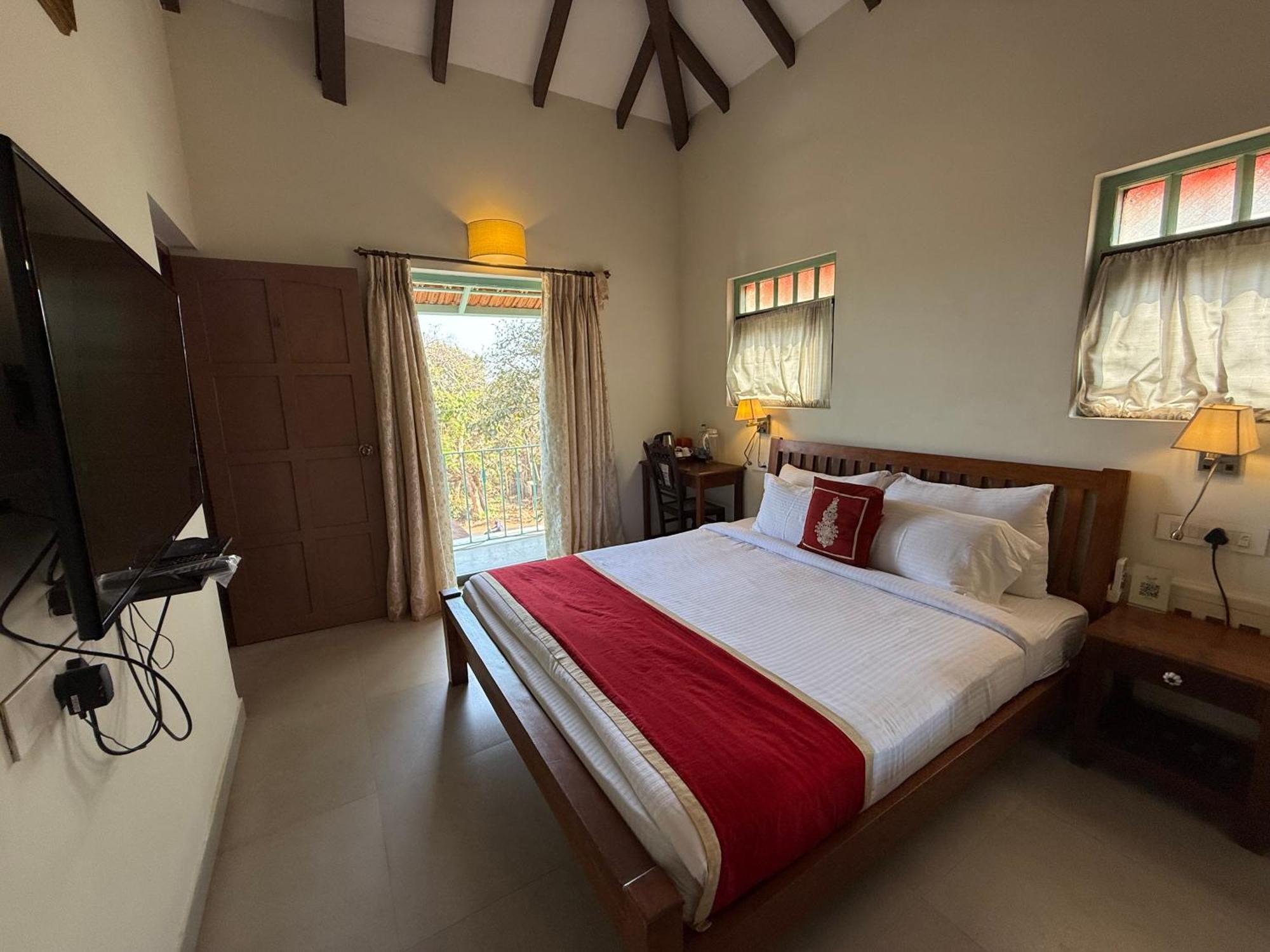 Lar Amorosa Boutique Hotel - Goa Calangute Exteriör bild
