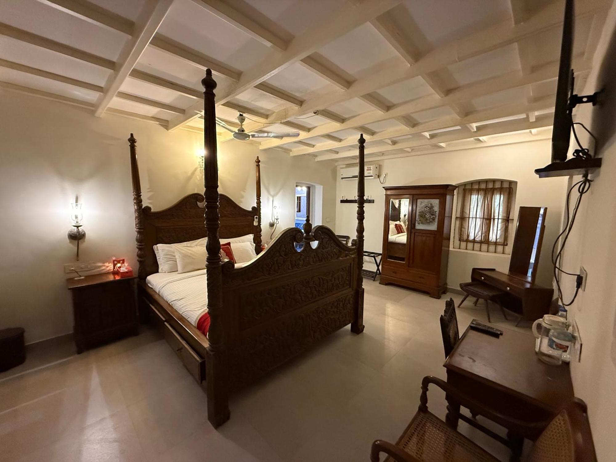 Lar Amorosa Boutique Hotel - Goa Calangute Exteriör bild
