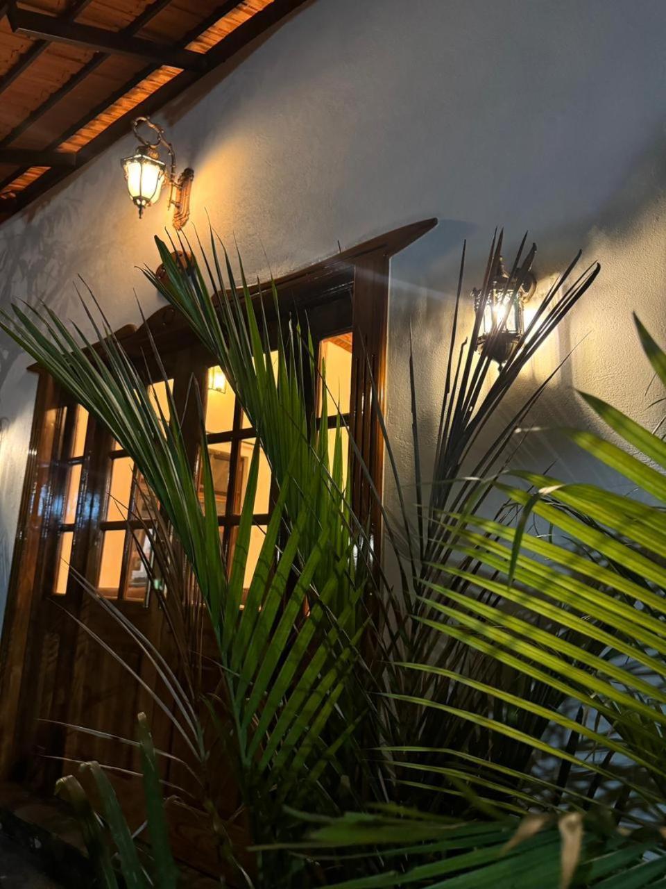 Lar Amorosa Boutique Hotel - Goa Calangute Exteriör bild